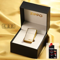 Трехсторонняя версия логотипов с золотом