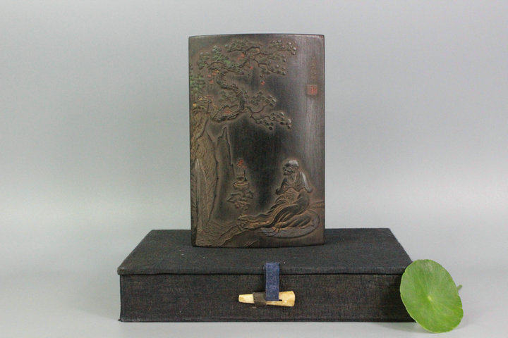 Large ancient Hui ink inscription Monk Sutra Tang Pine smoke ink ingot Chen Ink Old ink Ancient ink ingot ink block