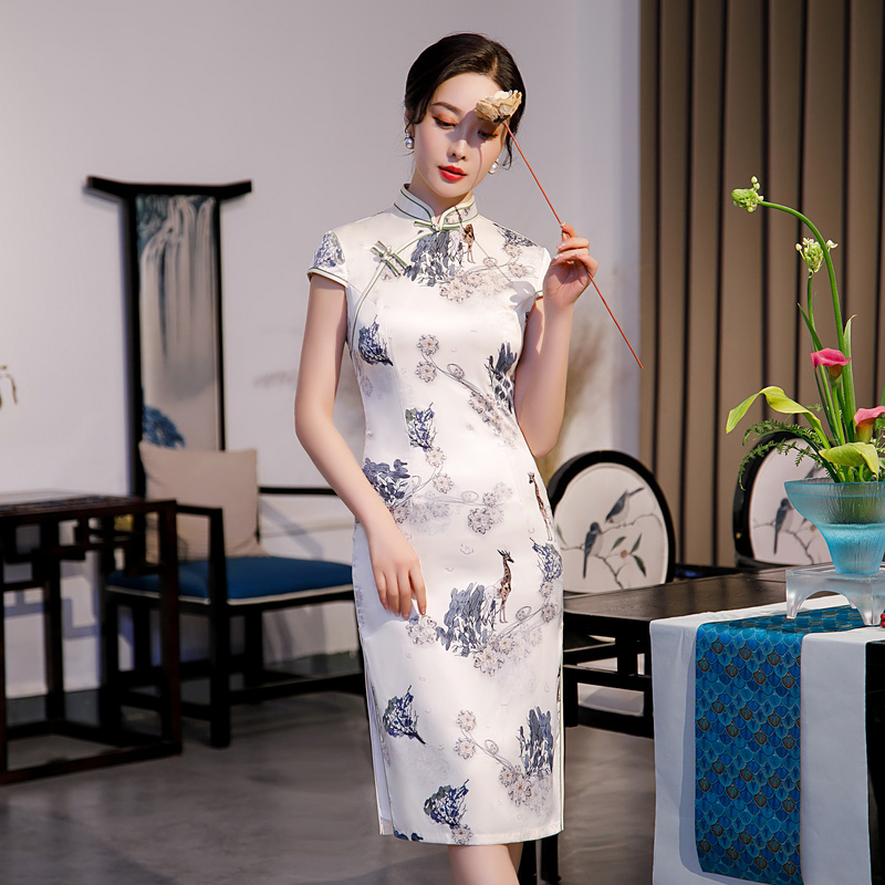  L+4430 Little Deer Mi Bai   - $1.57 