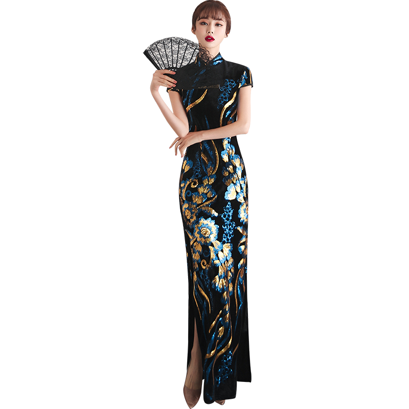 Long lightweight advanced cheongsam, retro elite dress, 2024 years, light style, high-quality style, bright catchy style Long lightweight advanced cheongsam, retro elite dress, 2024 years, light style, high-quality style, bright catchy style