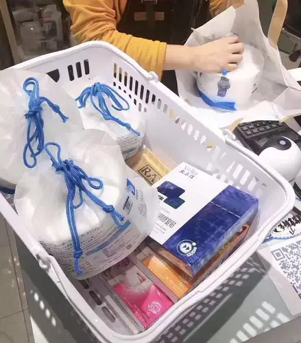 TikTok, японские влажные салфетки, хлопковое очищающее молочко для умывания, популярно в интернете