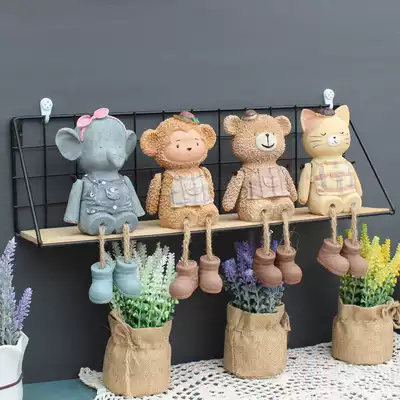 Home decorations, partition, living room, small ornaments, handicrafts, cute resin hanging foot doll room, bedroom decoration
