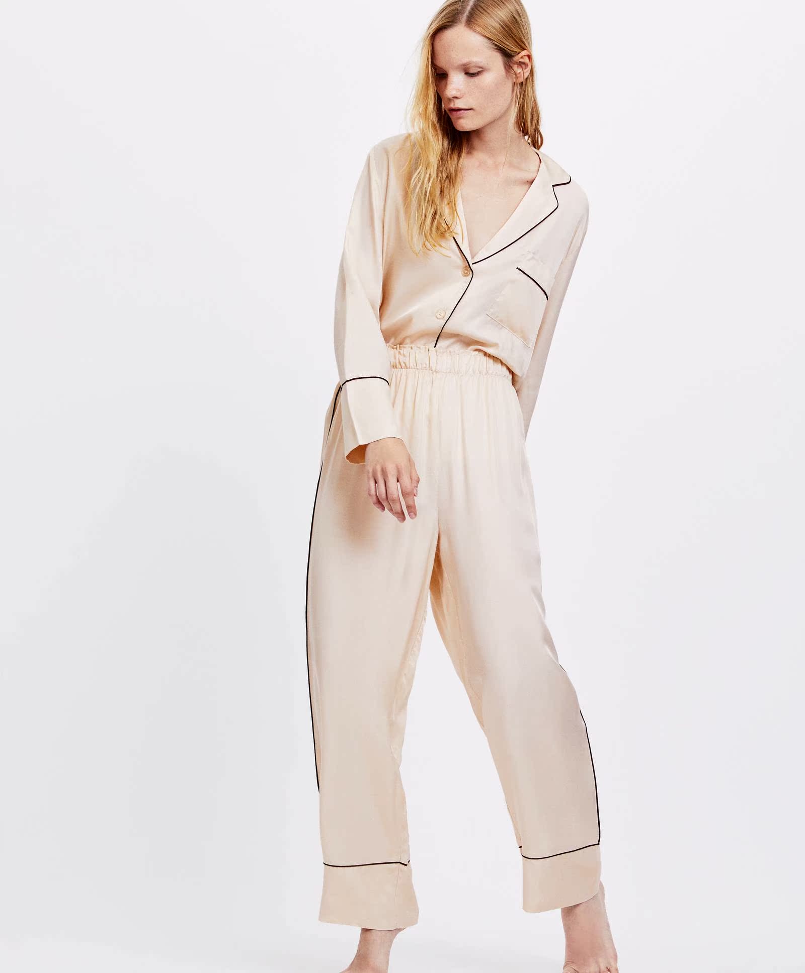 Oysho ống vani trắng nhà quần mid-eo eo phụ nữ mùa thu và mùa đông ấm áp 30333632323 quần thể dục