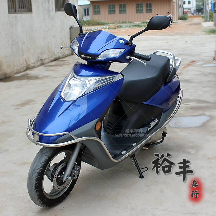 Thứ hai tay Wuyang Honda Rui Yu của phụ nữ xe máy 110 power xe máy xe nhiên liệu xe bốn thì du lịch