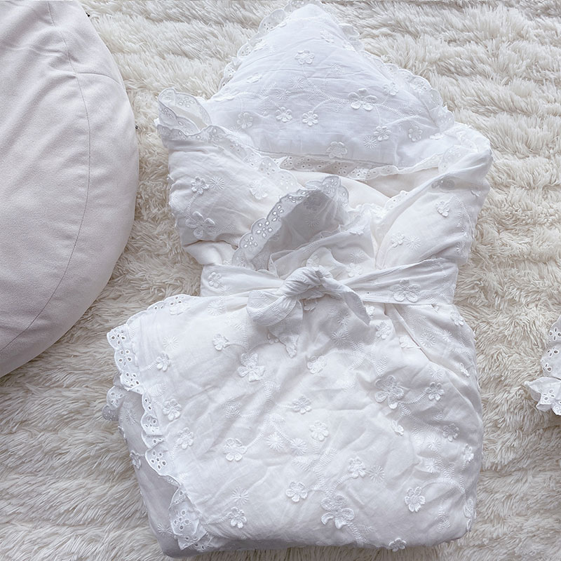 Newborn baby baby baby baby full moon embroidery baby baby baby baby baby baby baby baby in four seasons