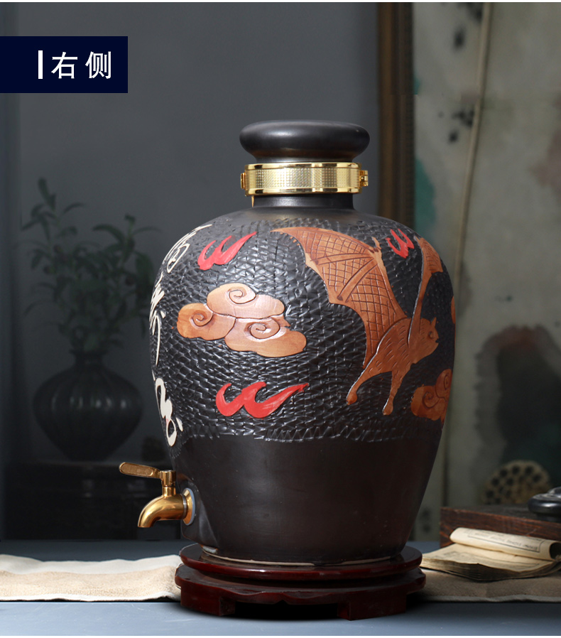 Jingdezhen ceramic jars 10 jins 20 jins 30 jins 50 jin an empty bottle of liquor altar with cover jars sealed bottles