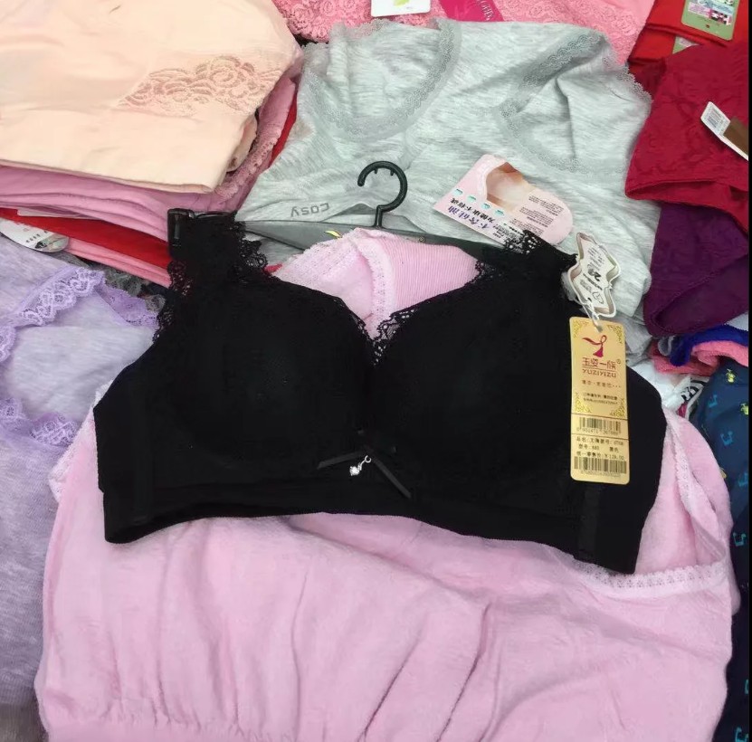 Yuzi one bra chính hãng thu thập 6768 không dấu vết dày không vòng thép Một cup 2018 đồ lót xuân hè mới shop đồ lót