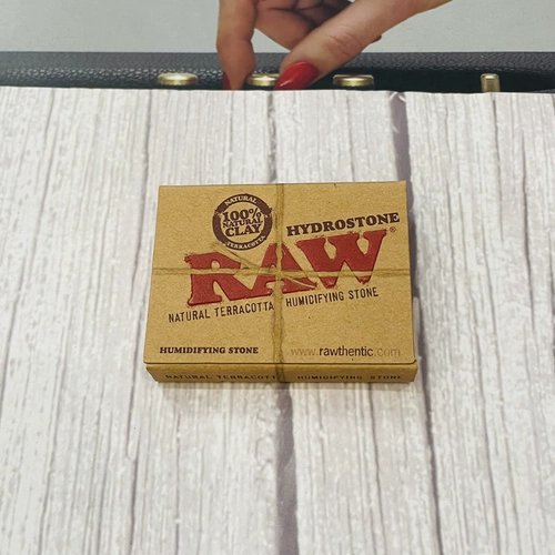 Импортированные новые расточительные камни керамики плюс мокрые нарезанные сигареты сигарет сигарет Увлажняющий инструмент Новый оригинал