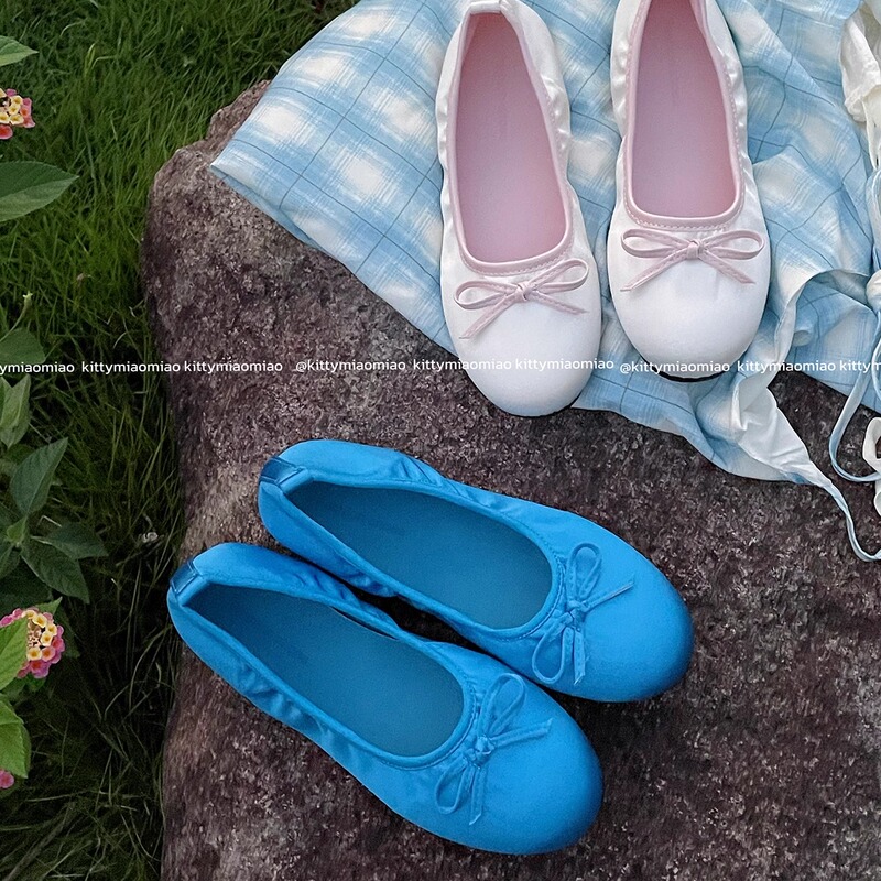 Kitty Meow Meow Blue Satin Slip-On Ballet Flats Shallow Soft-Soled Gentle Shoes for Petite Individuals