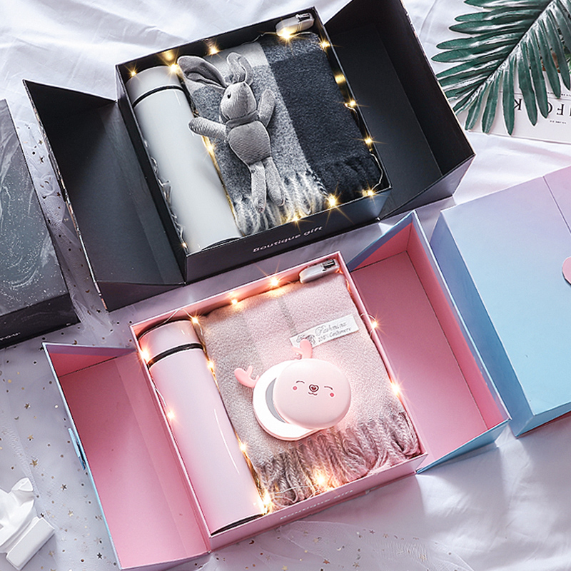 Korean Version Autumn Winter Scarf Gloves Women's Gift Box Dress 100 Hitch Neck Winter Couple's Birthday Gifts To Men And Women Friends