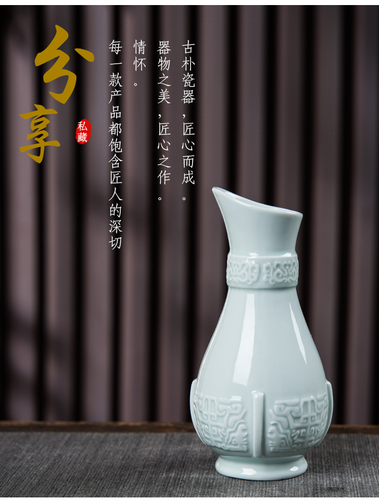 An empty bottle of jingdezhen ceramic three catties huabiao household seal wine suits for a gift gift boxes liquor jugs