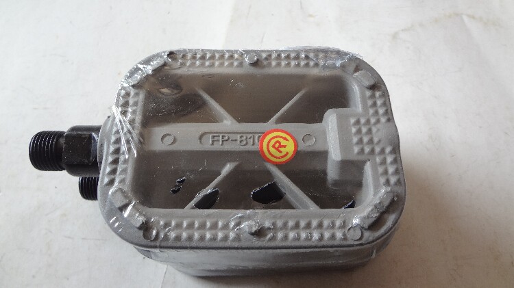 Premium Plastic Pedaling Bike Accessories Pedal Original LADIES BIKE REGULAR BIKE FOOT PEDAL