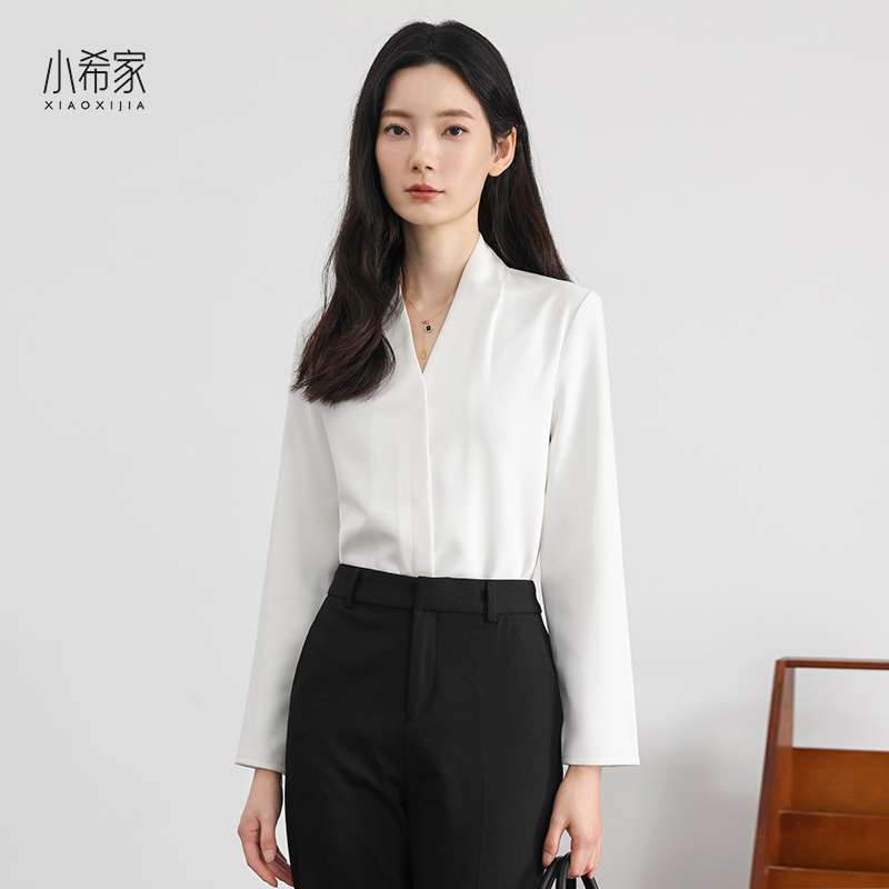 V-Neck White Shirt for Women with Hidden Buttons, Long Sleeves, Suitable for Professional Wear, Commuting, as an Inner Layer for Suits, Formal Wear for Teaching, Public Exams, and Interviews V-Neck White Shirt for Women with Hidden Buttons, Long Sleeves, Suitable for Professional Wear, Commuting, as an Inner Layer for Suits, Formal Wear for Teaching, Public Exams, and Interviews