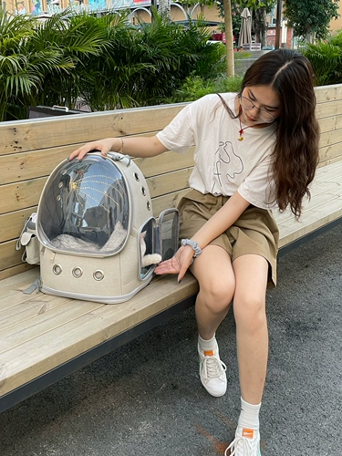 Портативный переносной вместительный и большой космический школьный рюкзак для выхода на улицу