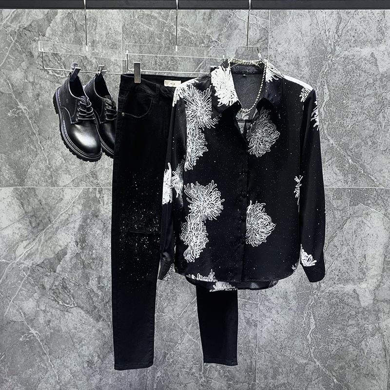 Spring and Summer New Style Ice Silk Retro Printed Shirt for Men with Sequin Starry Design, High-End and Stylish Long-Sleeved Shirt Spring and Summer New Style Ice Silk Retro Printed Shirt for Men with Sequin Starry Design, High-End and Stylish Long-Sleeved Shirt