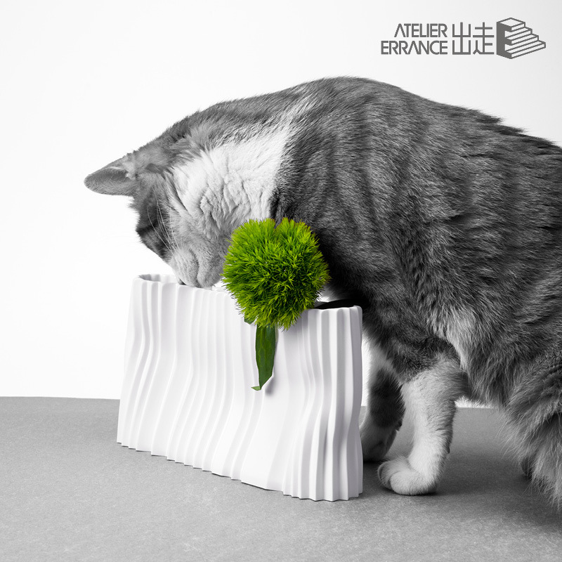 Errance |   Plipli Mutation |   Designer Ceramic Origami Desktop Flower Vessel No.5