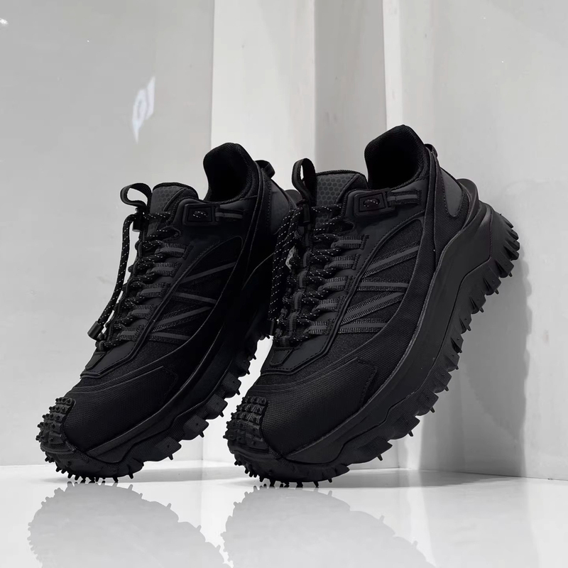 [High Quality] Black Thick-Soled Sneakers, Breathable Dad Shoes for Men, Lace-Up, Wear-Resistant, Functional Outdoor Hiking Shoes
