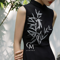 Small deer Mya Bamboo original design New Chinese style national wind embroidery qipao sleeveless little black dress with long dress and summer