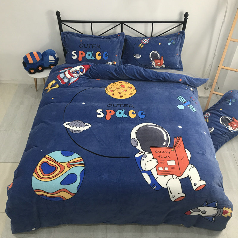 Cartoon milk piece set winter coral velvet three-piece set cute children's boy quilt cover sheet fitted thick velvet