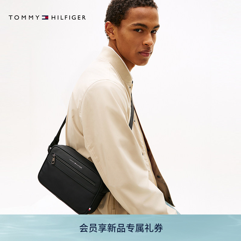 [Gift] Tommy26 New Spring and Summer Men's Casual Work Clothing Metal Letter Shoulder Crossbody Bag Camera Bag
