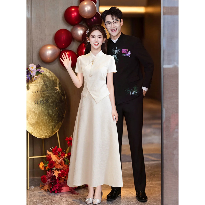 New Chinese-Style Engagement Dress, Autumn and Winter High-End Cheongsam, Toast Dress, Bride's Wedding Welcome and Homecoming Outfit, Suitable for Daily Wear New Chinese-Style Engagement Dress, Autumn and Winter High-End Cheongsam, Toast Dress, Bride's Wedding Welcome and Homecoming Outfit, Suitable for Daily Wear