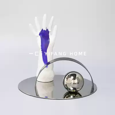 A modern minimalist light luxury round metal stainless steel mirror tray decoration Model room sample house display center jewelry