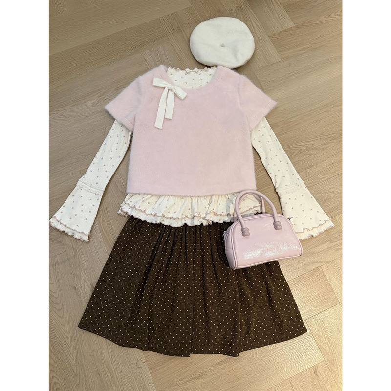 2026 New Style Gentle and Ladylike Furry Bow-Knot Short-Sleeved Vest Sweater Layered with Floral Inner Wear Two-Piece Set