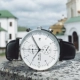 Белая раковина и белая пояс с лапшой
