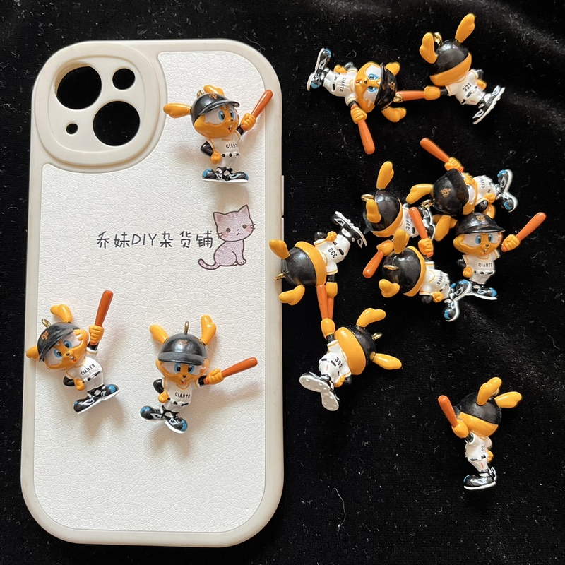 Npb Reading Giants Baseball Team Softball Resin Mascot Keychain Pendant Giabbit