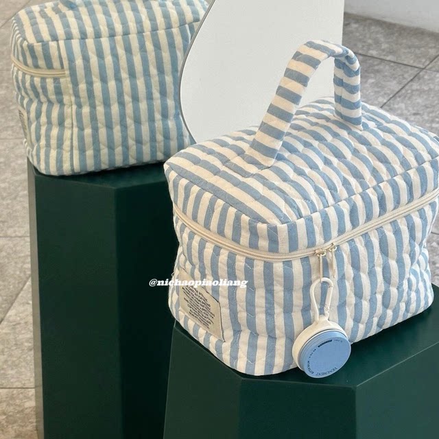 Sky blue stripes ~ Korean fabric makeup bag for women 2025 new high-end storage bag large capacity makeup bag