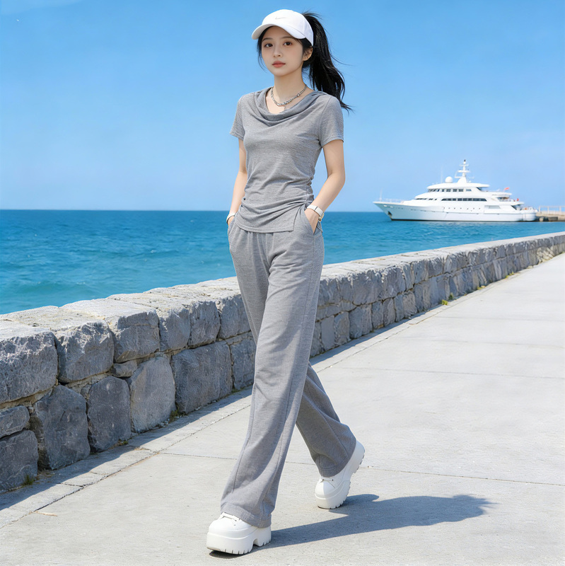 Gray Casual Lazy Style Short-Sleeved Wide-Leg Pants Suit for Women in Summer, Slimming and High-End Sports Wear Two-Piece Set Gray Casual Lazy Style Short-Sleeved Wide-Leg Pants Suit for Women in Summer, Slimming and High-End Sports Wear Two-Piece Set