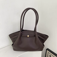 Темно коричневый