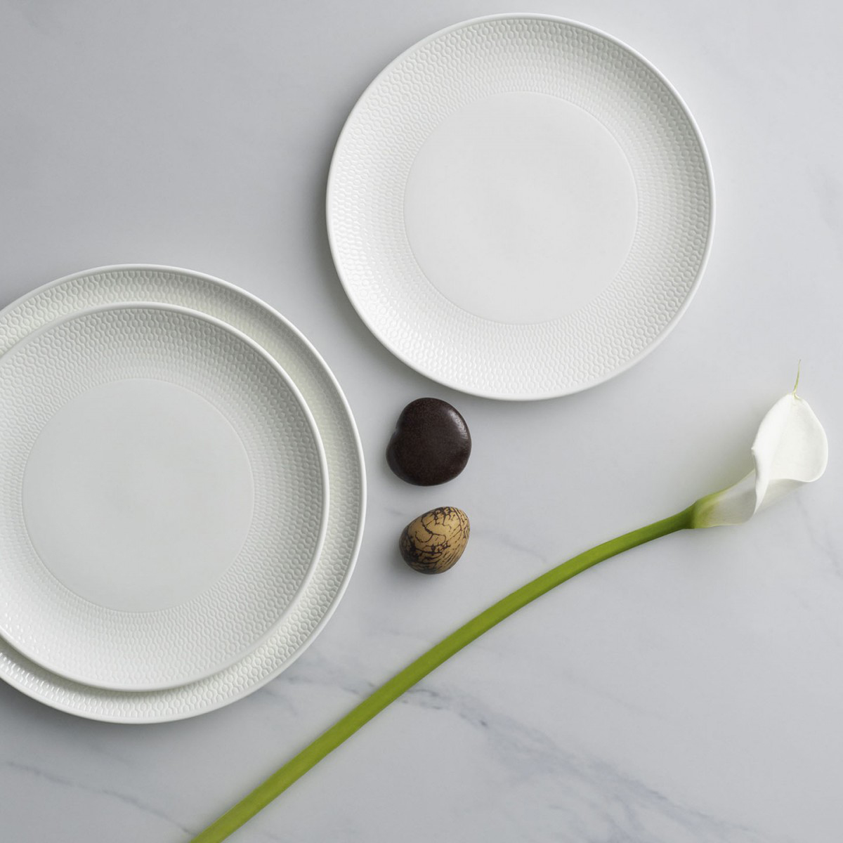 Wedgwood waterford Wedgwood Gio honeycomb 23 cm series flat single ipads porcelain snack plate/cold dish plate