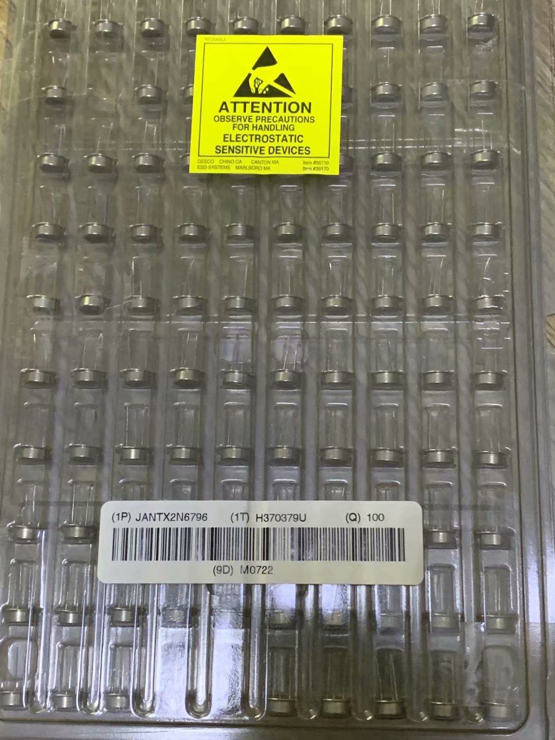 The JANTX2N6796 package is new and original can3