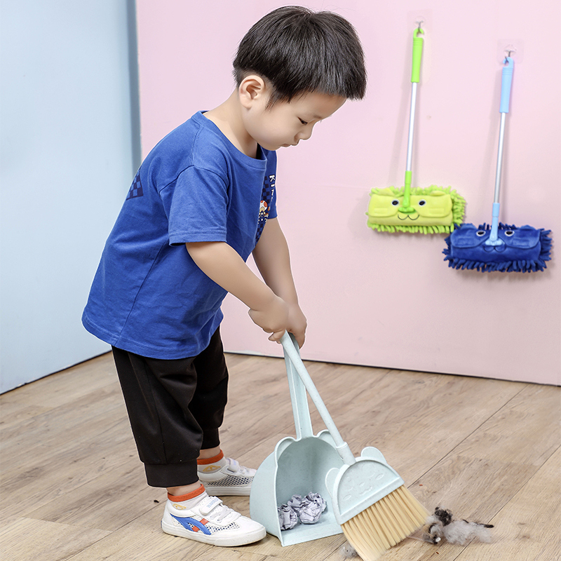 Mini Broom Set for Kids, Three-Piece Set for Cleaning, Playing with Mop, Household Broom and Dustpan Set