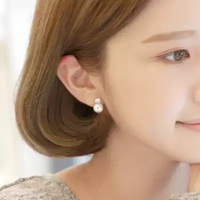 Sterling silver pearl ear clip women without pierced ears retro French high-end sense ear needle earrings decorated with French semicircular summer temperament