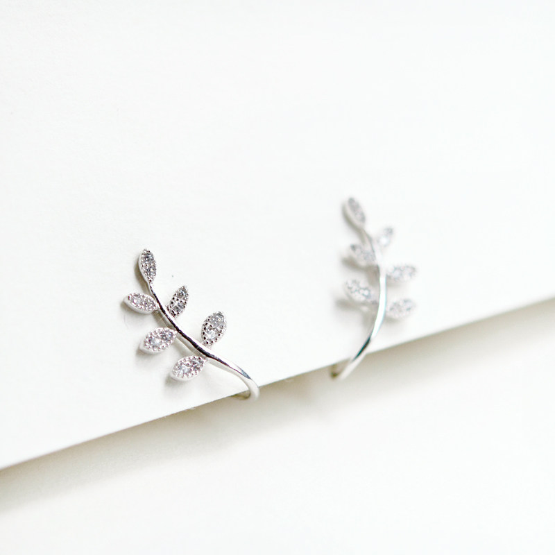 Sterling silver niche ear clip French painless no ear pierced female fairy Forest department super fairy summer ear needle net red high-grade summer