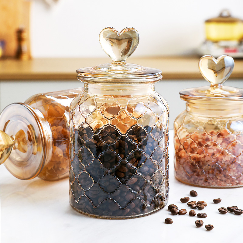 Stained glass sealed jar Love glass bottle Household transparent kitchen food grain storage jar Pickle jar