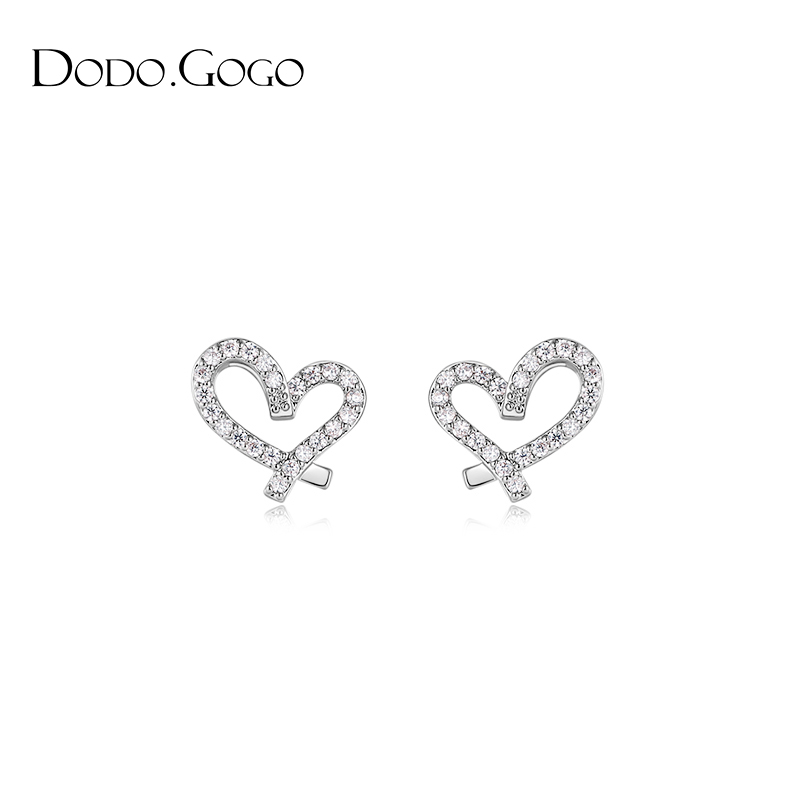 Sweet and loving ear pin brief female small earrings South Korean temperament net red 100 hitch-ear clip without earbuds heart-shaped earrings