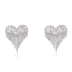 Dodogogo Full Diamond Love Earrings