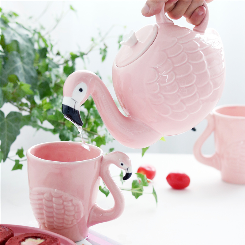 Love graces creative move special - shaped ceramic flamingos animal modelling American pastoral style glass kettle