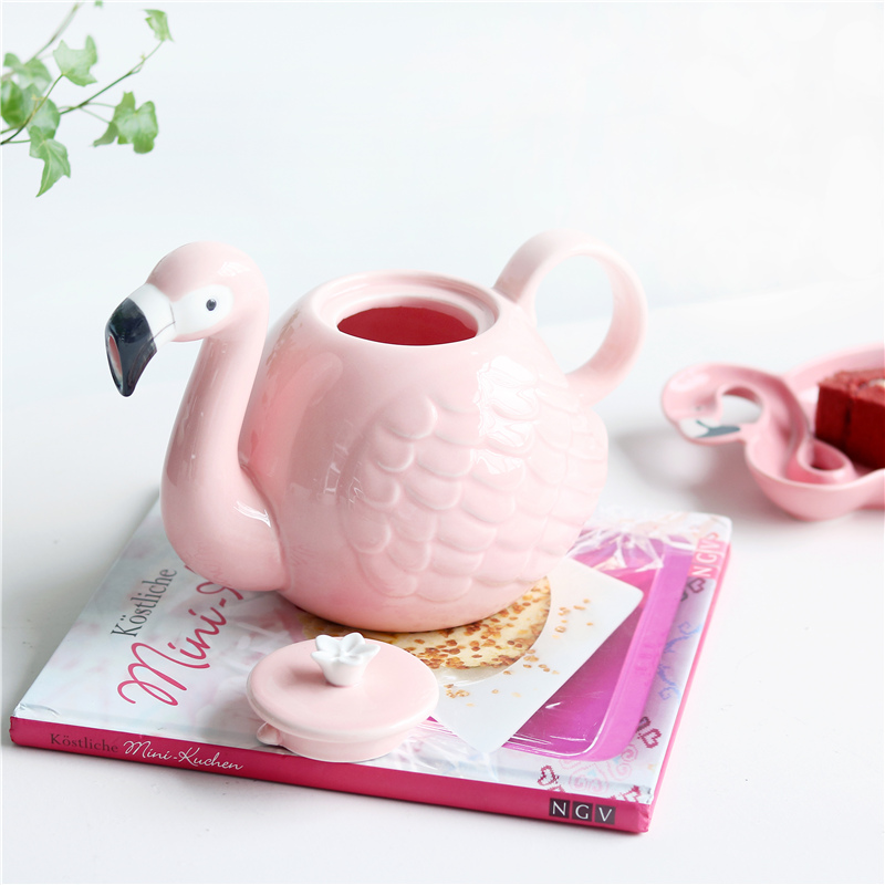 Love graces creative move special - shaped ceramic flamingos animal modelling American pastoral style glass kettle