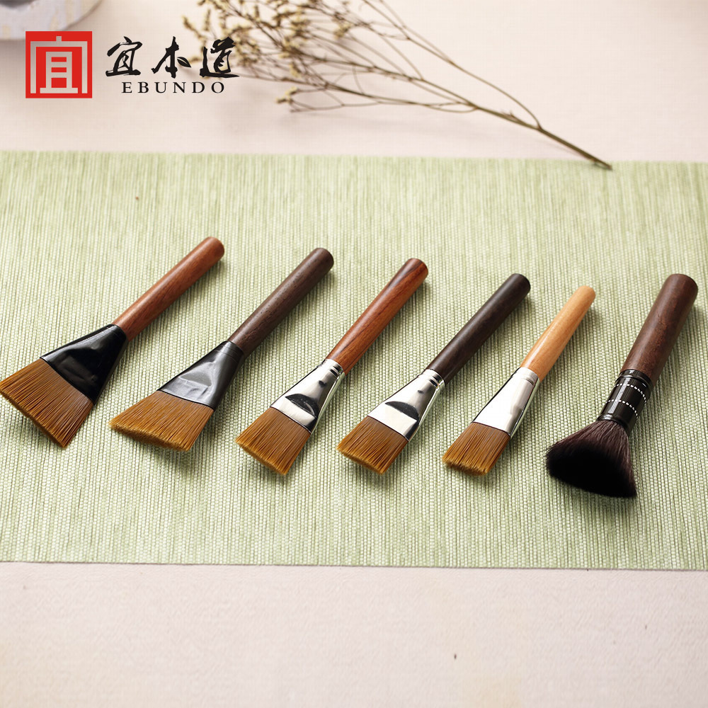 Gongfu tea with tea pen Brush Flowers Pear Wood Raising Pot Pen Black Sandalwood Tea Brush Solid Wood Tea Tray Tea Sweep Tea House Tea Set Accessories