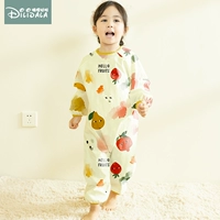 Красочные фрукты