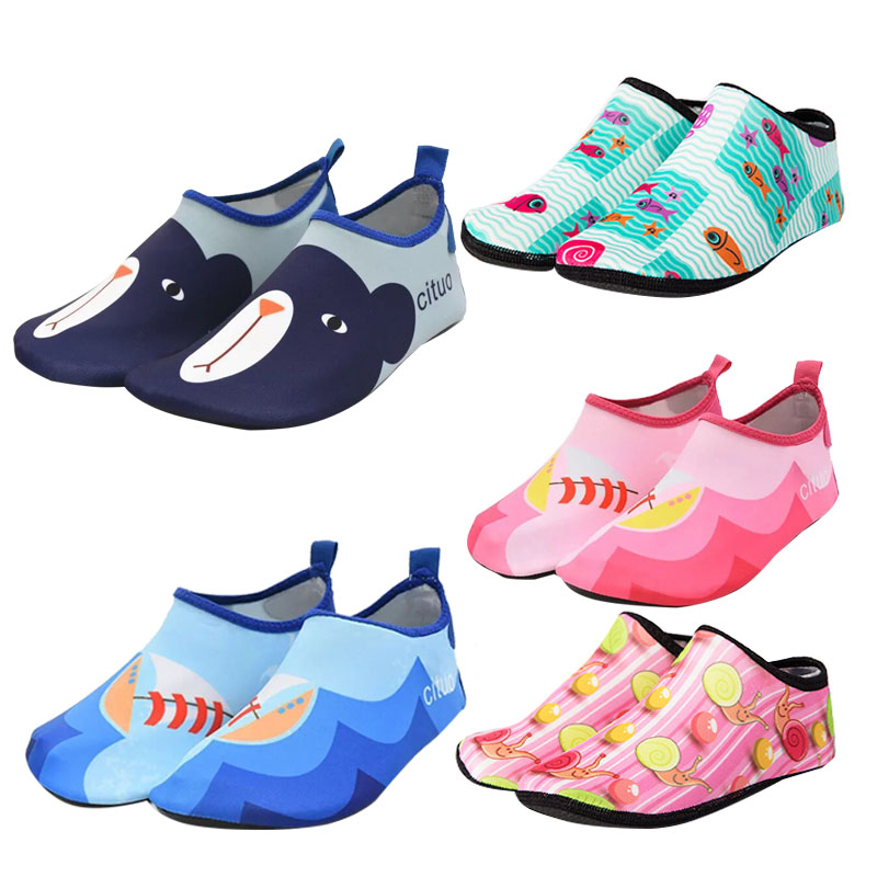 Children Snorkeling Shoes Beach Shoes Diving Shoes Non-slip Barefoot Stick Skin Soft Shoes Quick Dry Seaside Anti-Scrape Light Covered Water Shoes