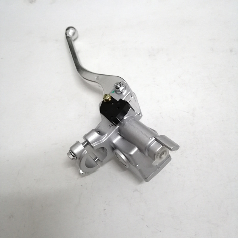 Xe máy áp dụng Suzuki Yue Cool Prince GZ150-A phanh đĩa bơm phanh trên bơm bơm xi lanh phanh đĩa - Pad phanh giá má phanh xe máy dream