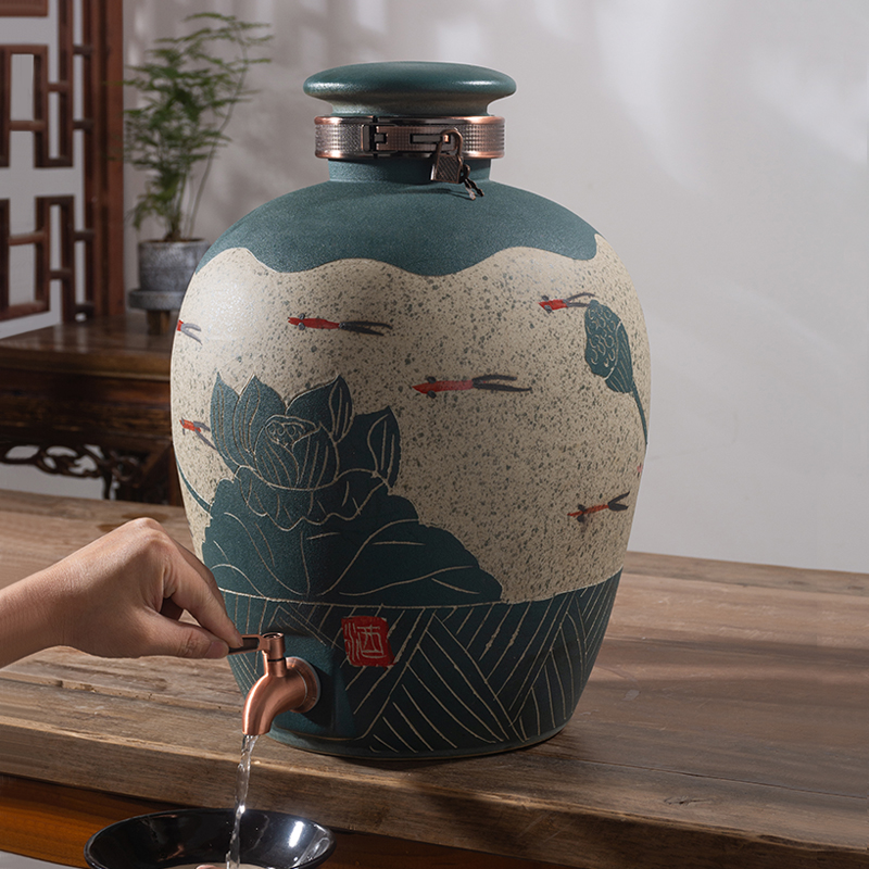 Jingdezhen ceramic antique wine jar wine storage 10 jins 20 jins 30 jins 50 kg to household seal of liquor bottles