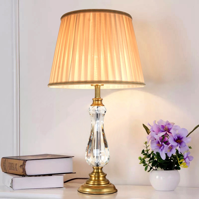 Eurostyle Retro Pure Bronze Table Lamp Crystal Bedroom Bedside Headlights Living-room Bookroom Adjustable Warm Light Creative Luxury Villa