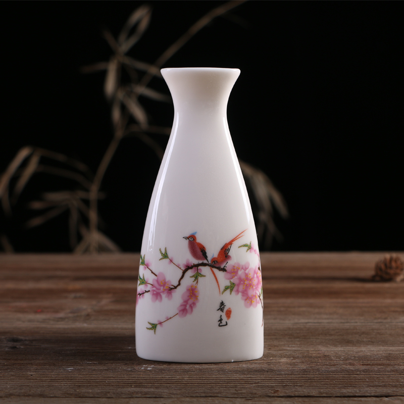 Qianxiying triangular ceramic jug, wine dispenser, household liquor cup, spirit cup matching jug
