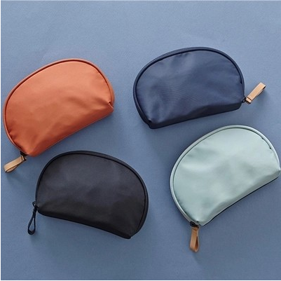 Korean cosmetic bag storage bag Women's cosmetic bag Trumpet clutch bag Portable waterproof portable mini cosmetic bag